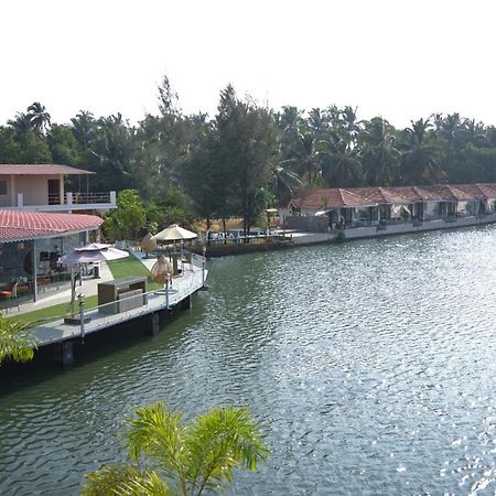 Veda5 Wellness Retreat & Spa Old Goa Ngoại thất bức ảnh