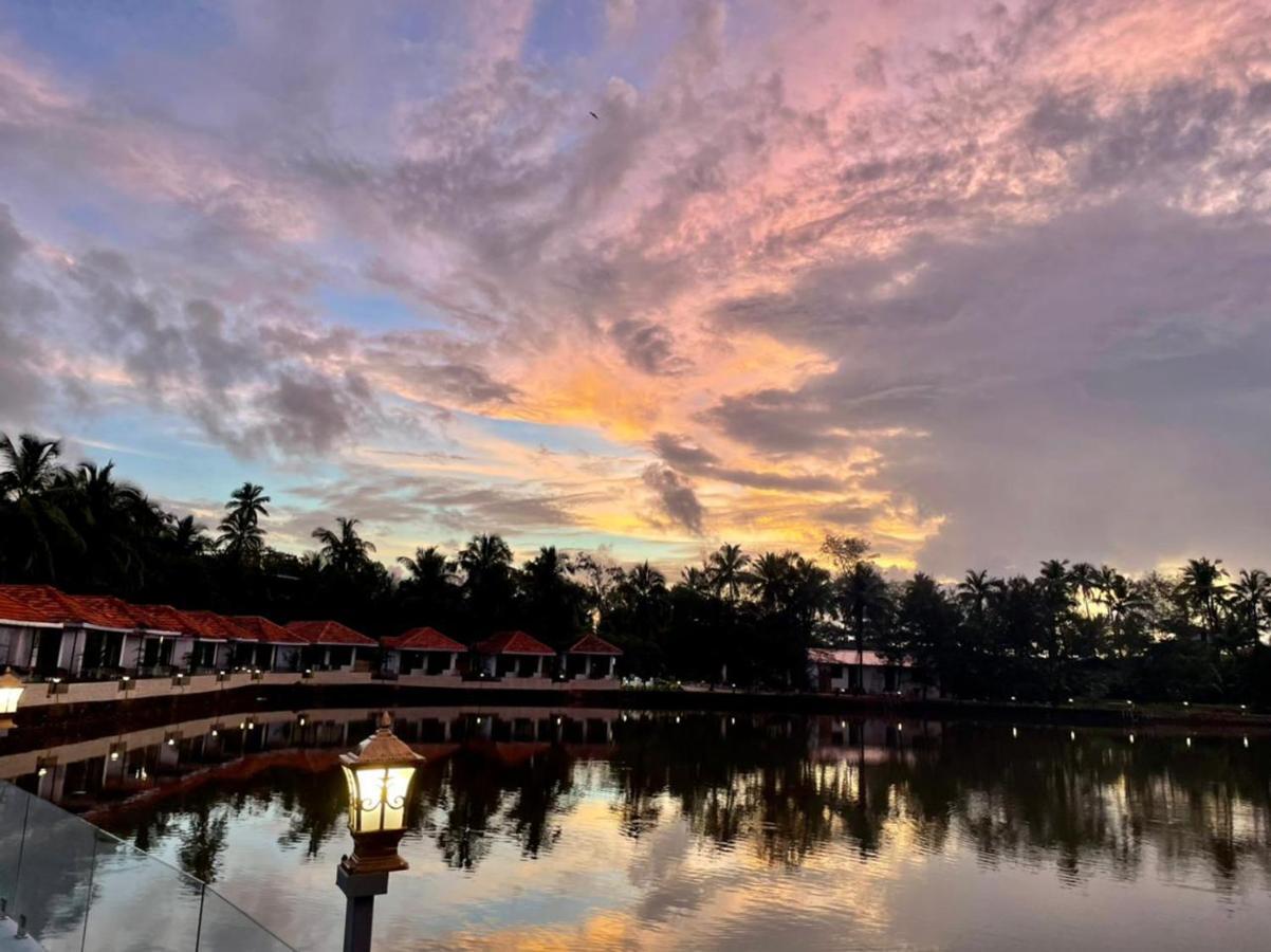 Veda5 Wellness Retreat & Spa Old Goa Ngoại thất bức ảnh