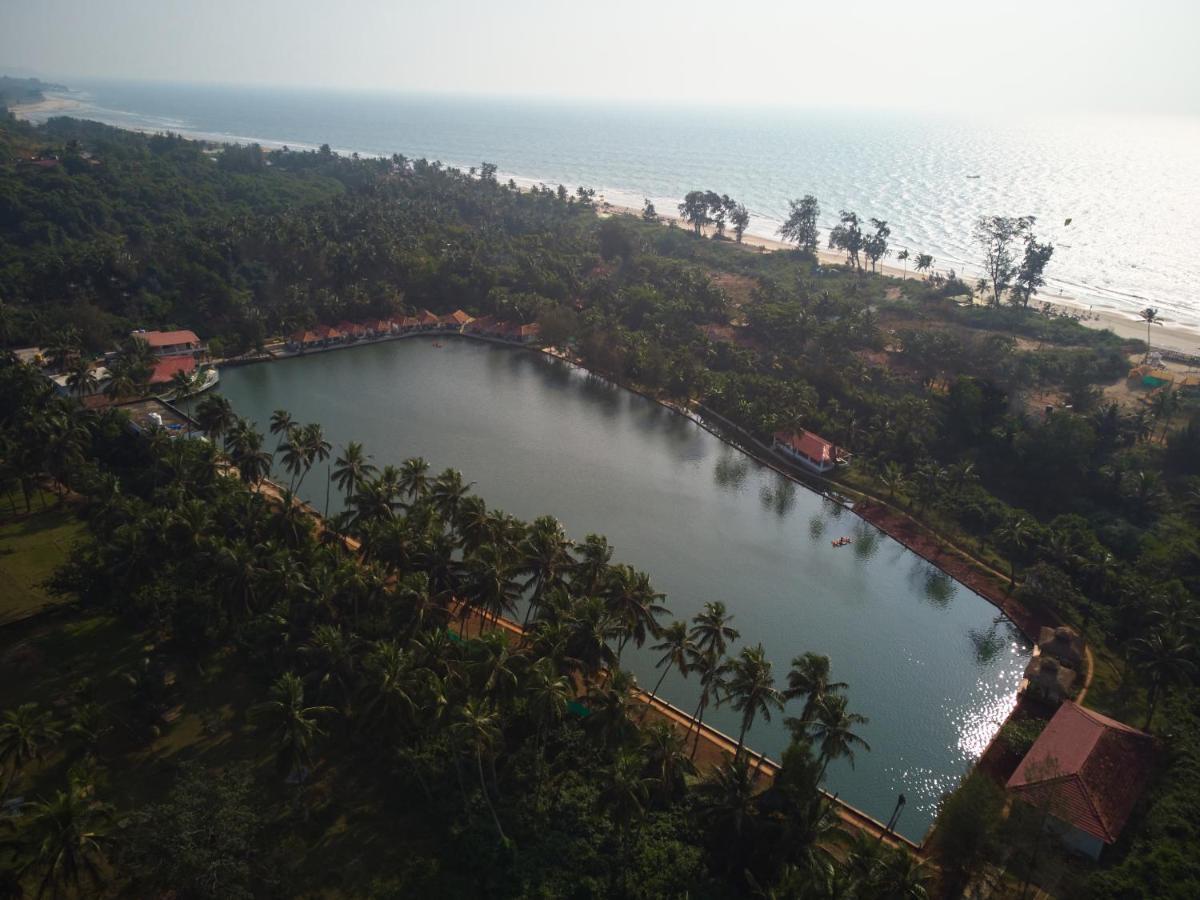 Veda5 Wellness Retreat & Spa Old Goa Ngoại thất bức ảnh